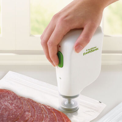 FoodSaver® FreshSaver® Handheld V0051 Rechargeable Vacuum Sealing